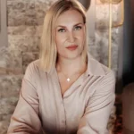 Елена Мельникова